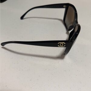 CHANEL Black Sunglasses with Gold CC Emblem